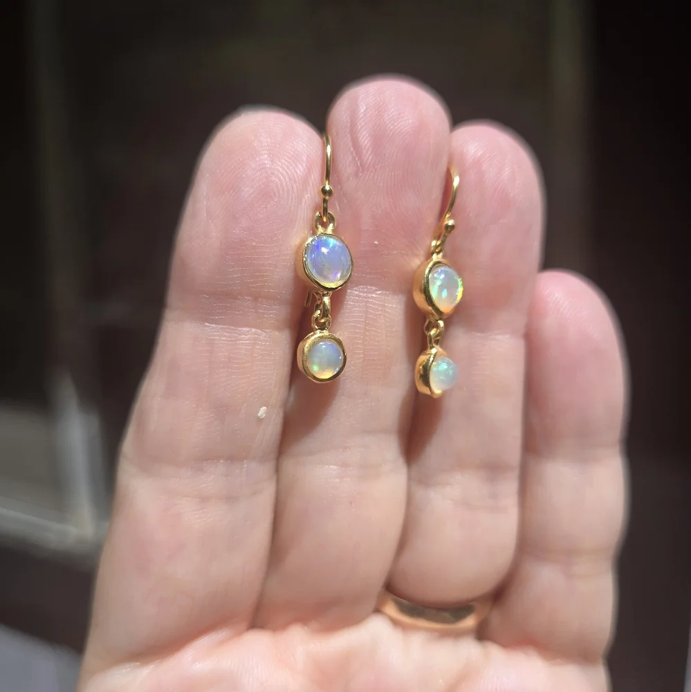Opal sterling & gold 4k each earrings - Picture 4 of 8